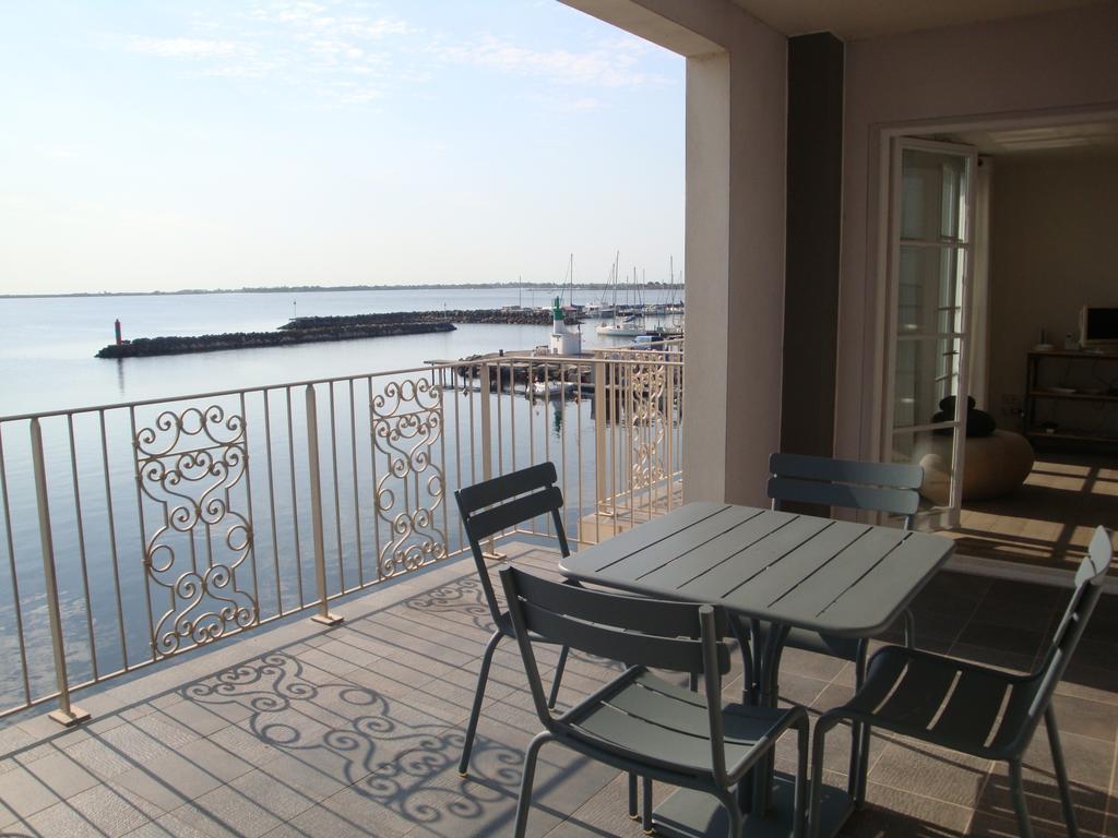 Port Rive Gauche Ostrea Lejlighed Marseillan  Eksteriør billede